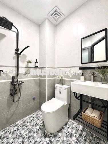 DUPLEX XỊN GÁC CAO THANG MÁY, TỰ DO GẦN ĐH VĂN HIẾN, ĐH CÔNG THƯƠNG