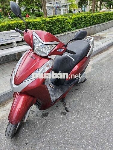 Lead 125 đỏ 2017 chính chủ biển HN- cực rẻ cực tốt