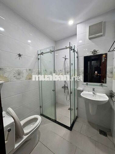 Cho thuê nguyên căn Mới Đẹp, 4pn5wc, hxh Đường số 9 P16 Gò vấp