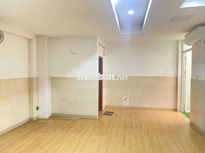 CHO THUÊ NHÀ MẶT TIỀN LÊ THỊ RIÊNG 1 TRỆT 3 LẦU, DT 5×20, CÓ 7PN,6WC