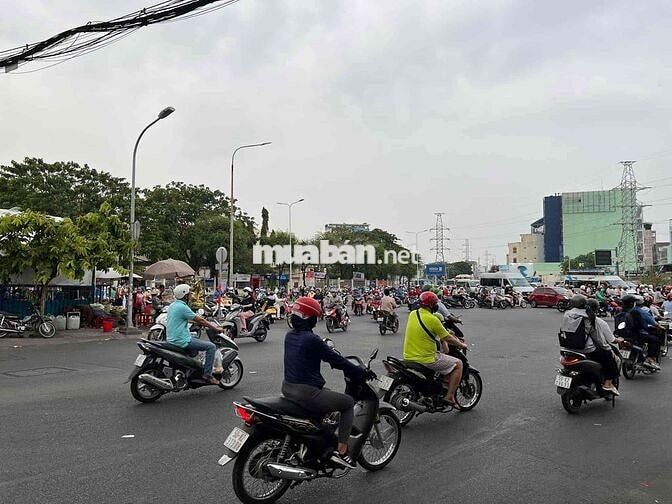 Nhà cho thuê Phường 13 Quận 6 Bà Hom ( Phường Phú Lâm)