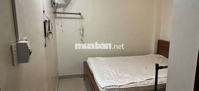 Nhà trọ giá rẻ full nội thất đi gần FPT, Hoa sen... đi bộ qua CVPM