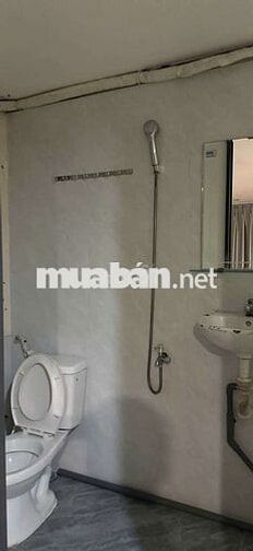 Nhà trọ giá rẻ full nội thất đi gần FPT, Hoa sen... đi bộ qua CVPM