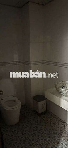 Nhà trọ giá rẻ full nội thất đi gần FPT, Hoa sen... đi bộ qua CVPM