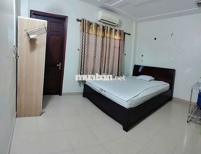 Nhà trọ giá rẻ full nội thất đi gần FPT, Hoa sen... đi bộ qua CVPM