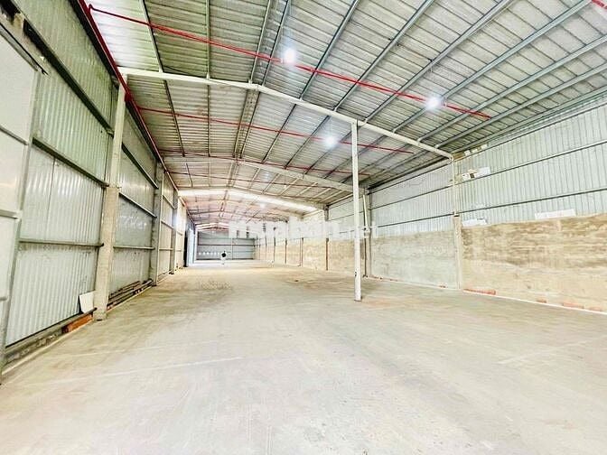 Cho thuê kho xưởng 780m2, pccc tự động, quận Bình Tân