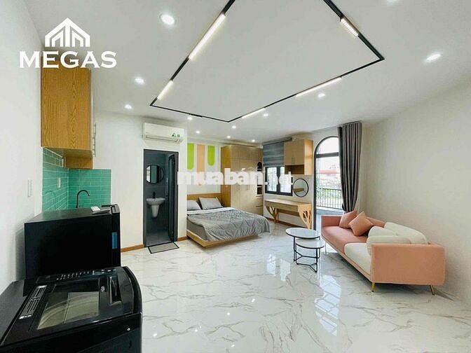 🌿 STUDIO BAN CÔNG RỘNG 40M² – NGAY PHAN XÍCH LONG,  KHU PHỐ ẨM THỰC 🌿