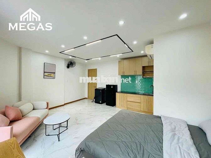 🌿 STUDIO BAN CÔNG RỘNG 40M² – NGAY PHAN XÍCH LONG,  KHU PHỐ ẨM THỰC 🌿