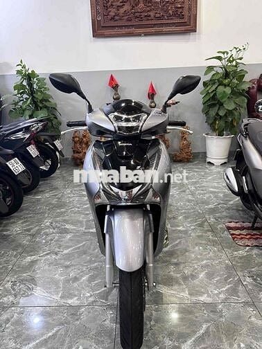 Honda SH 125 2019 Bạc 17000 km