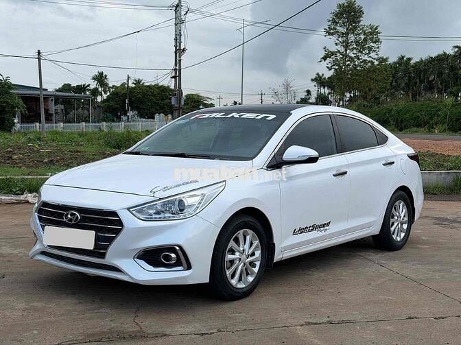 Hyundai Accent 2020 Tự động 80000 km Trắng
