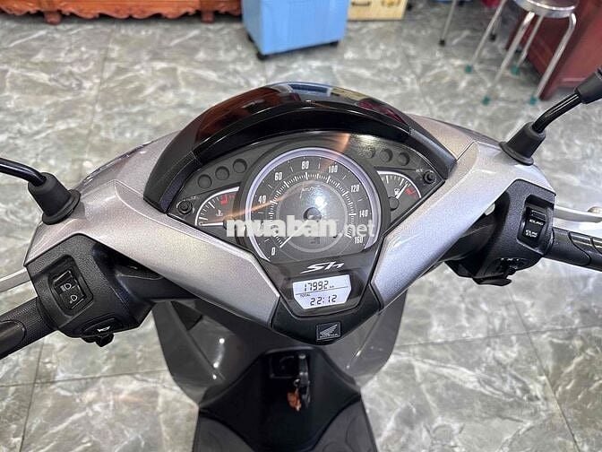 Honda SH 125 2019 Bạc 17000 km