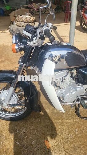Honda CD Benly 125 màu Đen
