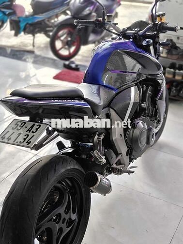 Honda CB1000R 2010 Xanh