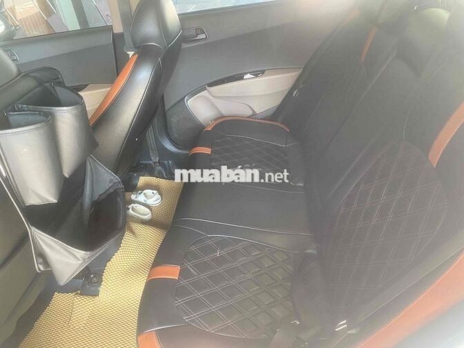 Hyundai Grand i10 2015 Trắng 5 chỗ 93k km