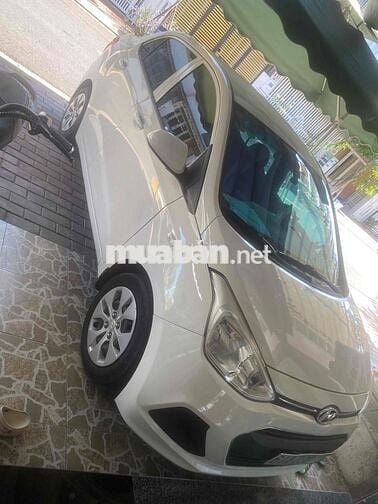 Hyundai Grand i10 2015 Trắng 5 chỗ 93k km