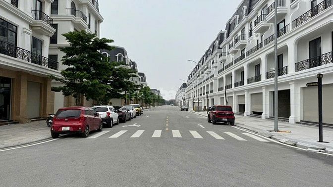 Cần bán gấp căn nhà 4 tầng gần trung tâm hành chính Thủy Nguyên, HP