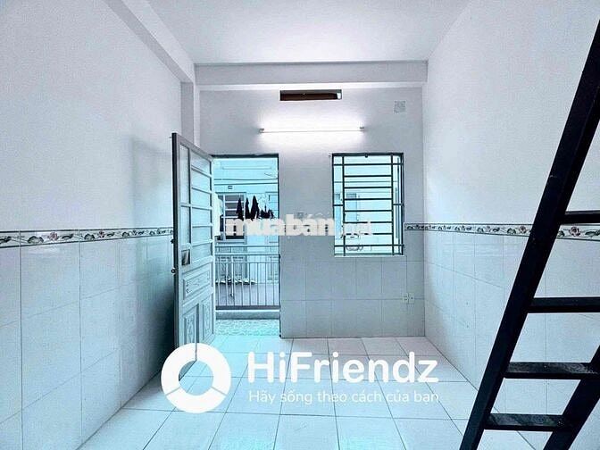 PHÒNG TRỌ SẴN MÁY LẠNH CÓ BANCOL ĐI BỘ QUA ĐH CÔNG THƯƠNG ZÁ HẠT DẺ