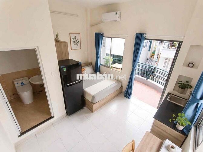 CĂN HỘ STUDIO BAN CÔNG RỘNG-FULL NỘI THẤT NGAY KHU SÂN BAY