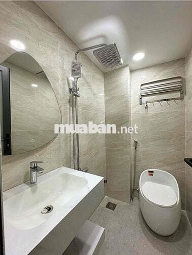🔥Nhà Nguyên Căn 4 Lầu, 5PN, 6WC, Đường Nguyễn Tiểu La, P8, Quận 10