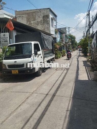 NHÀ BÁN BHH, QUẬN BÌNH TÂN 2TẦNG 21m² HXT SHR CHÍNH CHỦ 
