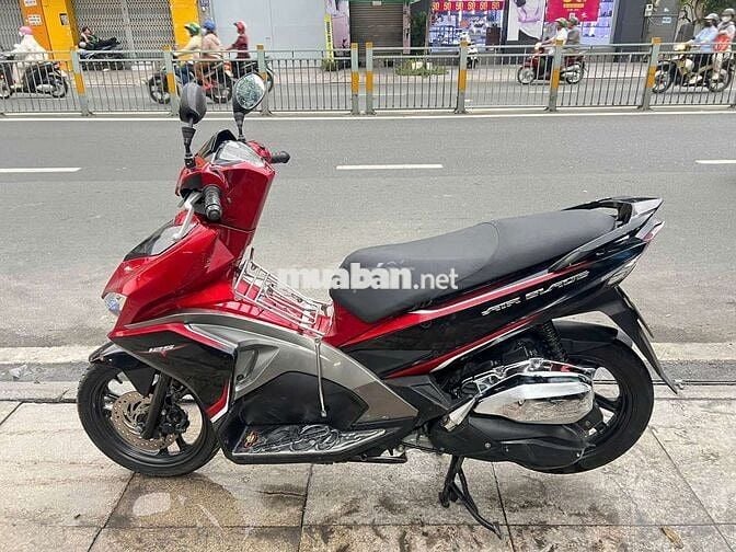 Honda Air Blade 2017 Đỏ Mới 90%