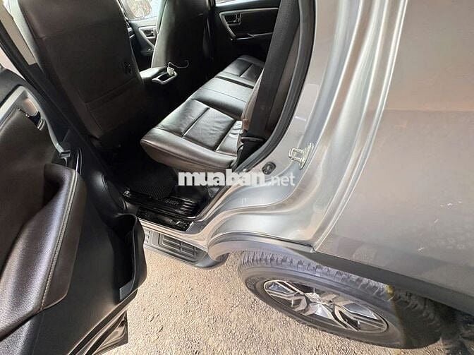 Toyota Fortuner 2019 Số tự động Bạc