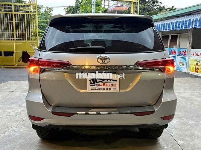 Toyota Fortuner 2019 Số tự động Bạc