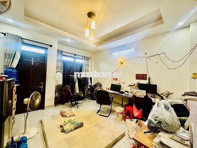SHR , 40m2 4 tầng chỉ 2ty5 cuối hl2 hẻm 10m thông