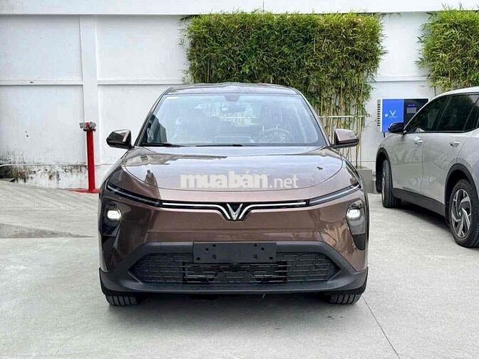 MPV 7 Giá Tốt, Cam Kết Xe Giao Sớm, Trả Trước 55tr