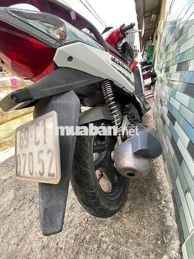 Honda Air Blade 2024 Đỏ trắng đen