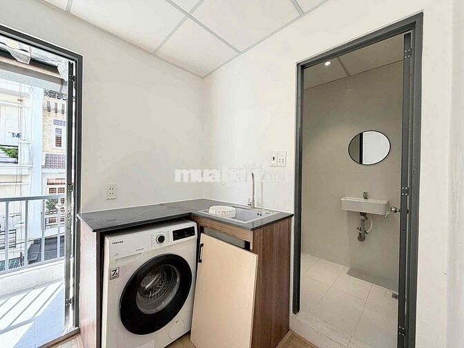 Cho thuê căn 2pn1wc tách bếp máy giặt riêng full nt Lê Văn Sỹ quận 3
