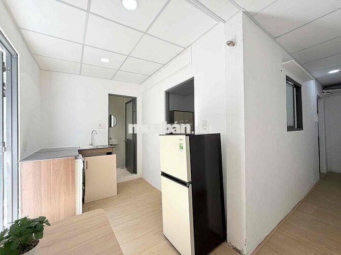 Cho thuê căn 2pn1wc tách bếp máy giặt riêng full nt Lê Văn Sỹ quận 3