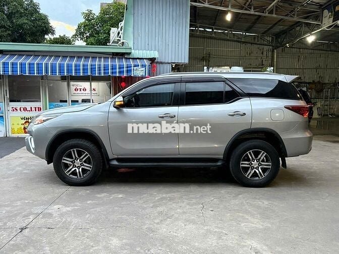 Toyota Fortuner 2019 Số tự động Bạc