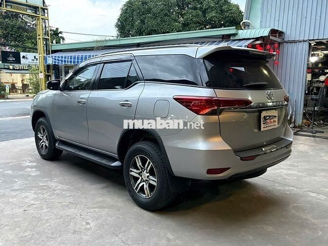 Toyota Fortuner 2019 Số tự động Bạc