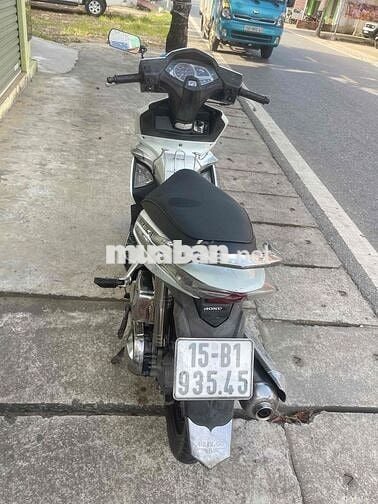Honda Air Blade Trắng