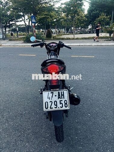 Suzuki Satria F150 2024 Đen Nhập khẩu