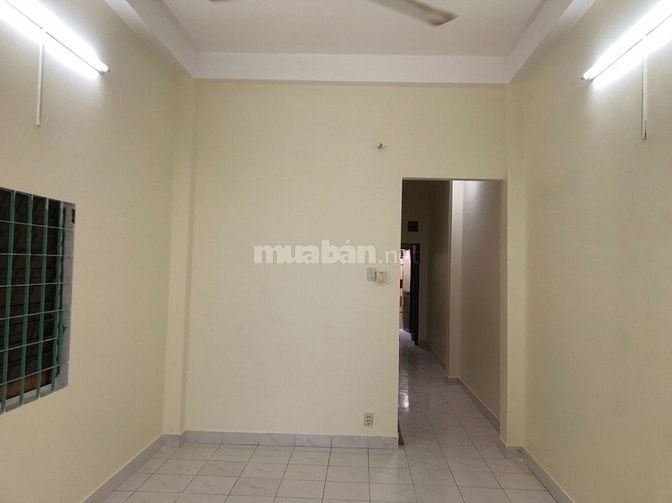 Cho thuê nhà riêng 4L Cư Xa Phan Đăng Lưu, 19 triệu, 146m2, 5PN, 3WC