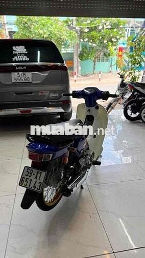 Honda Super Dream 2013 Xanh, Trắng Thái Lan