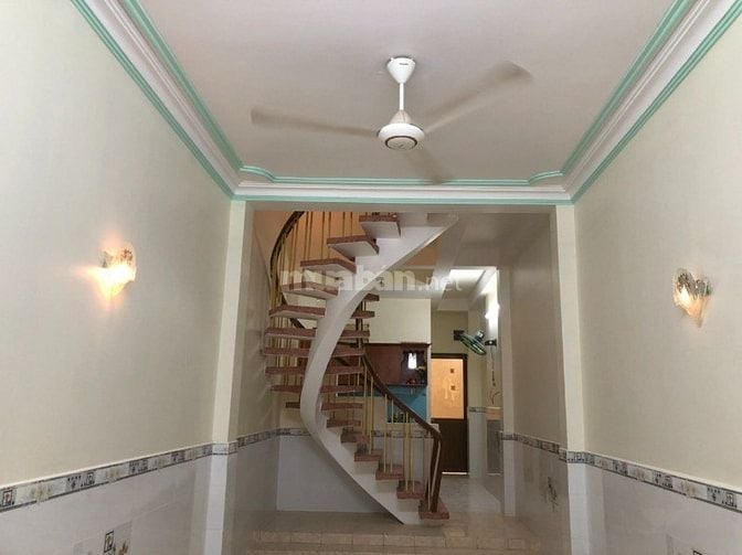 Cho thuê nhà riêng 4L Cư Xa Phan Đăng Lưu, 19 triệu, 146m2, 5PN, 3WC