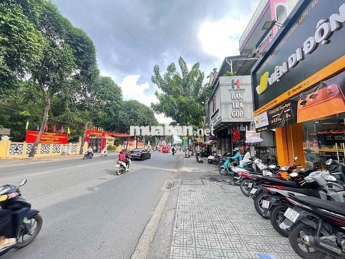 CHO THUÊ NHÀ MẶT TIỀN QUANG TRUNG P10 GÒ VẤP NGAY VINCOM