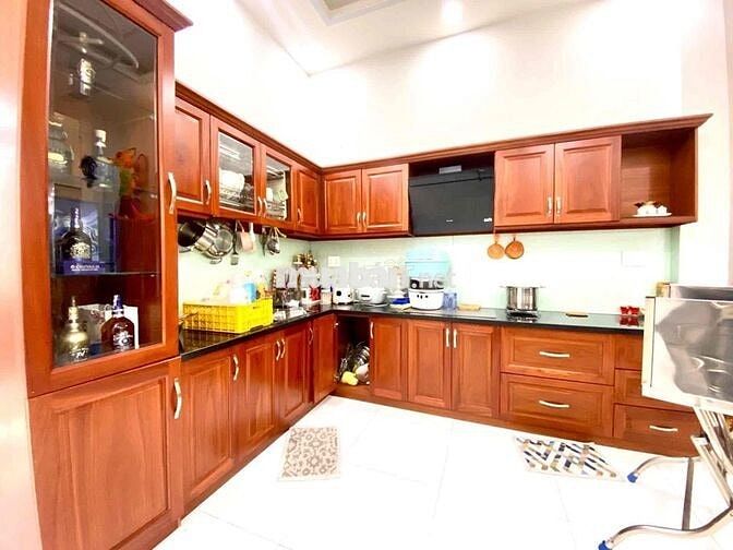 MẶT TIỀN ĐƯỜNG SỐ TRUNG TÂM THỦ ĐỨC - NHÀ ĐẸP LONG LANH VÀO Ở NGAY!