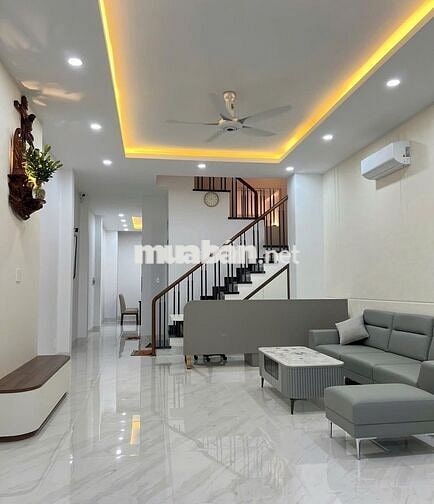 Cho thuê MT Đường Số 2 Khu Bàu Cát, 5x20m, 5 tầng, 5pn5wc có thang máy