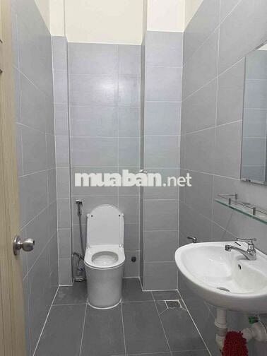 Nhà Khu Phân Lô Sát Vách Khu Dân Cư Hồng Long 54m2 (4.5x12) Nhỉnh 6 ty