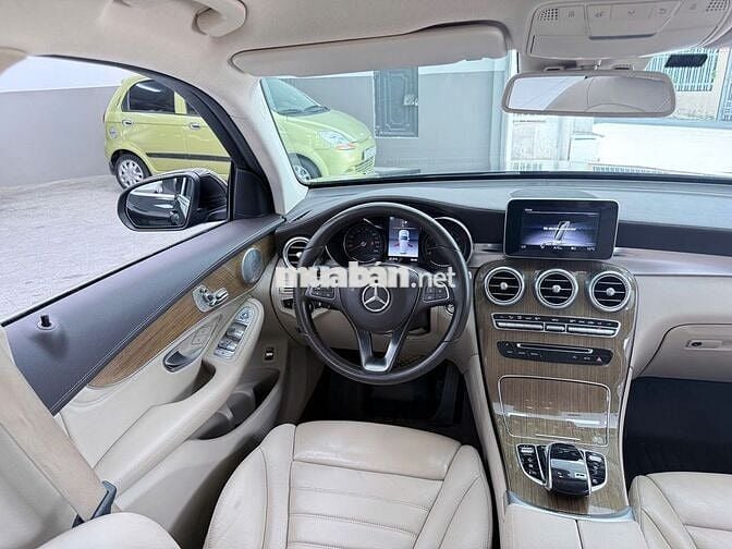 Mercedes-Benz GLC 250 4matic 2019 Đen
