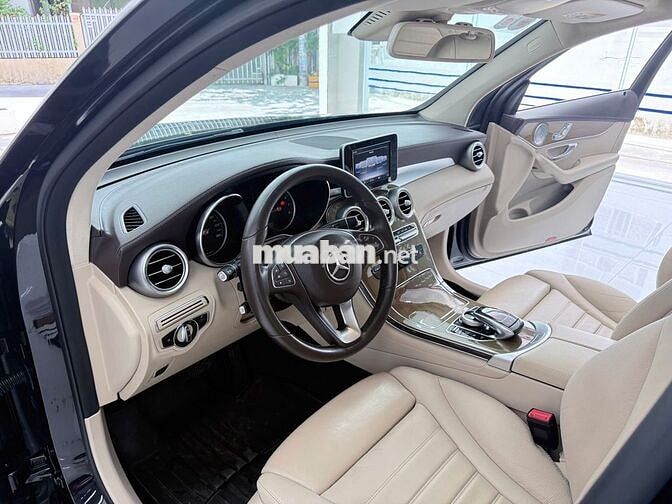 Mercedes-Benz GLC 250 4matic 2019 Đen