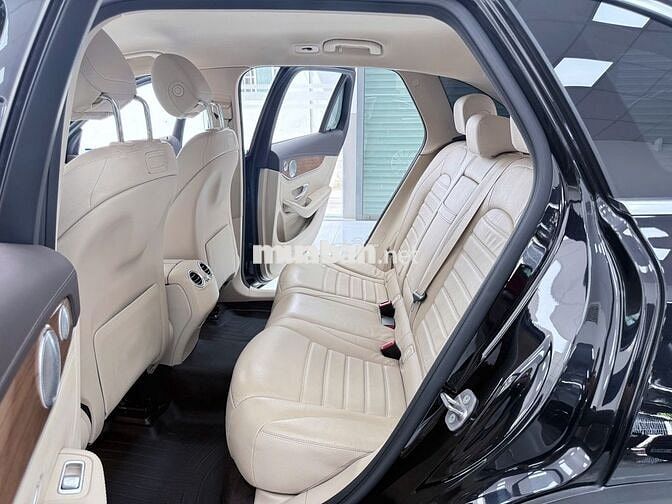 Mercedes-Benz GLC 250 4matic 2019 Đen