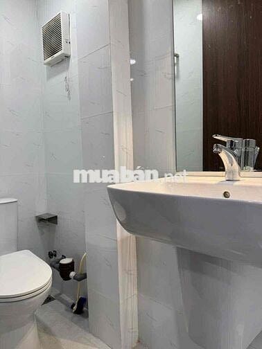 Cho Thuê Căn Hộ Mini Giá Rẻ Ngay Chợ Bà Chiều Giáp Quận 1