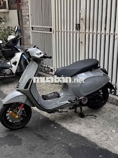 Piaggio Vespa Sprint 125 Xám