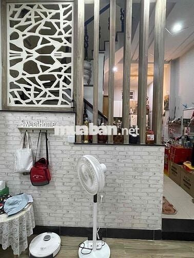 Bán nhà hẻm 30/99/ Lâm Văm Bền, Quận 7