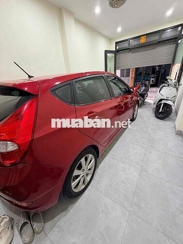 Hyundai Accent Blue 2014 1.4AT hatchback Đỏ